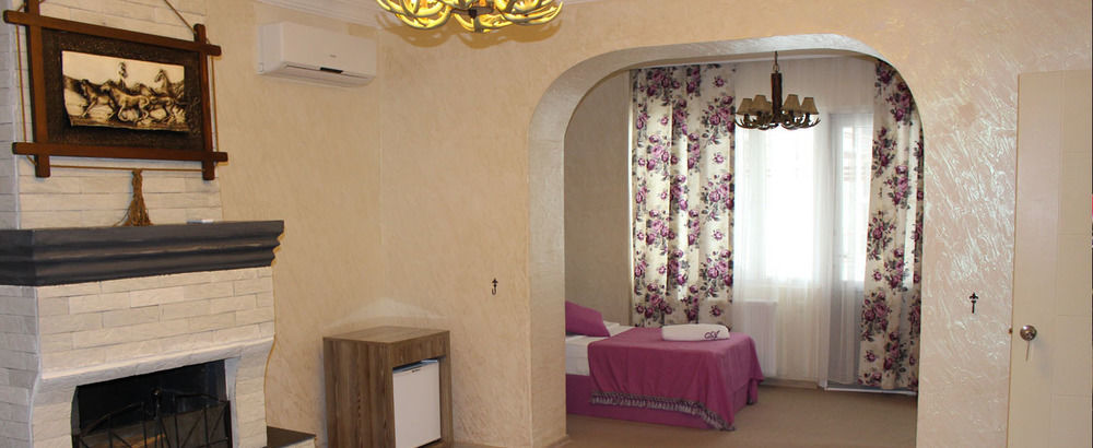 Adjara Boutique Hotel Batumi Exterior photo