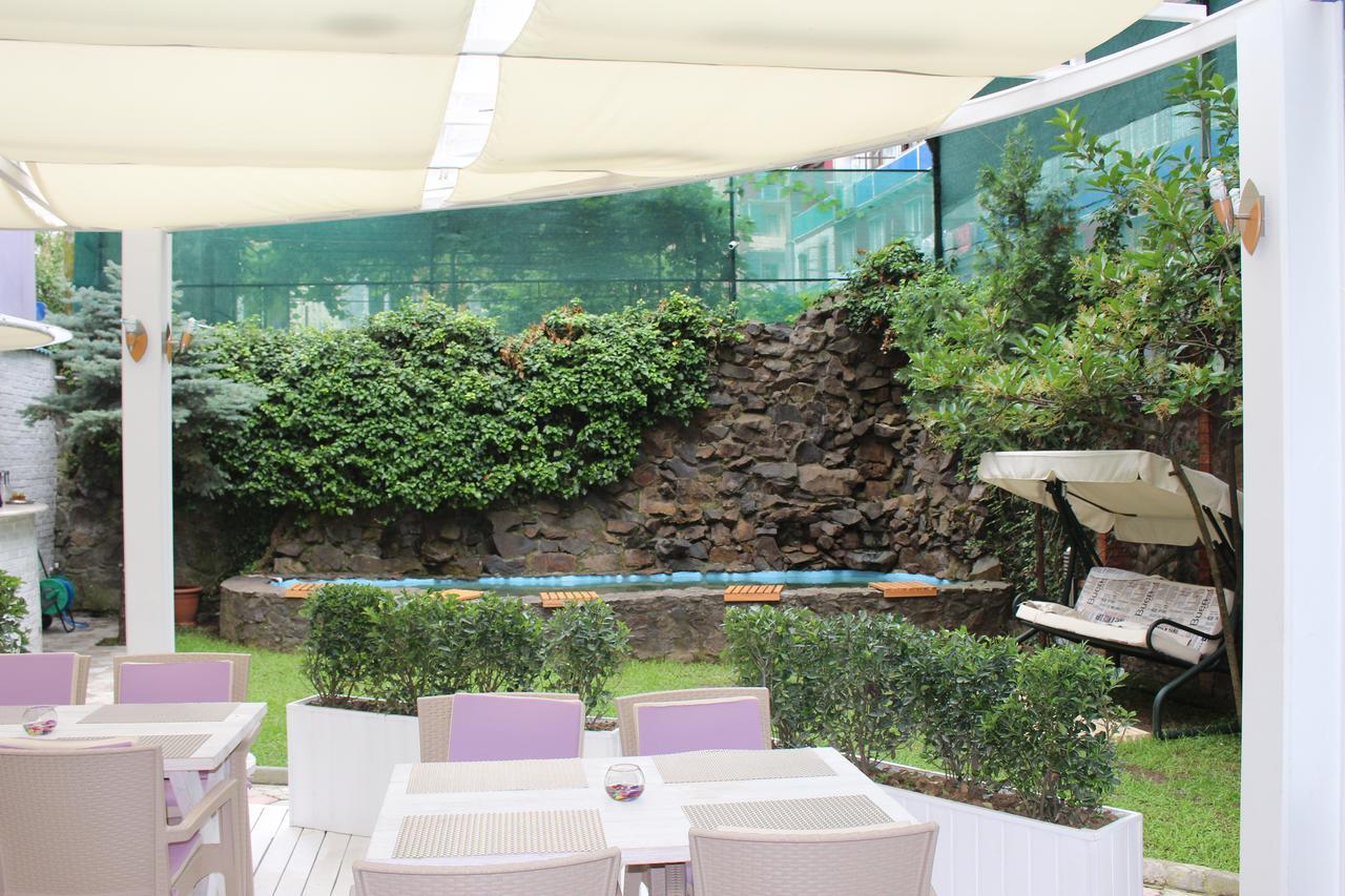 Adjara Boutique Hotel Batumi Exterior photo