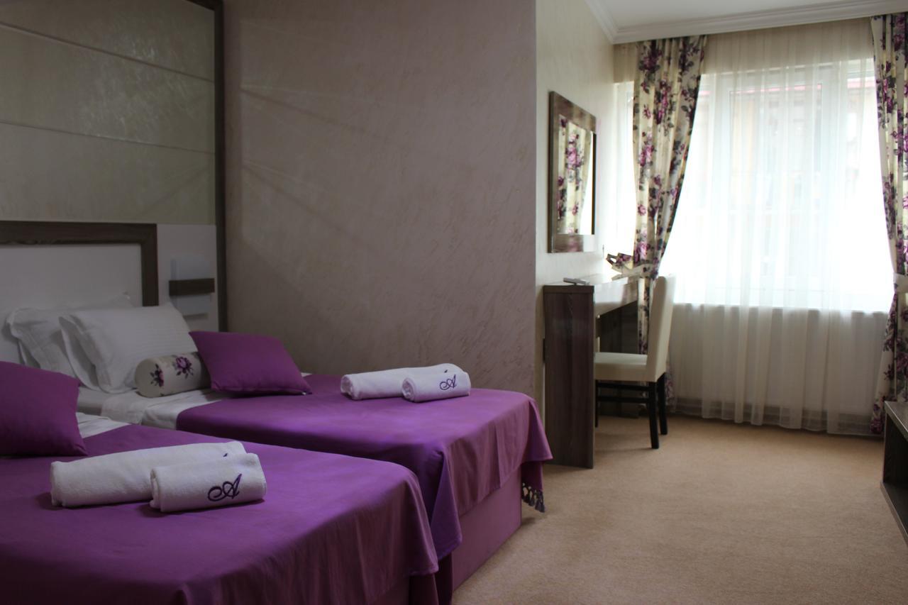 Adjara Boutique Hotel Batumi Exterior photo