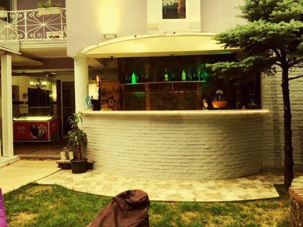 Adjara Boutique Hotel Batumi Exterior photo